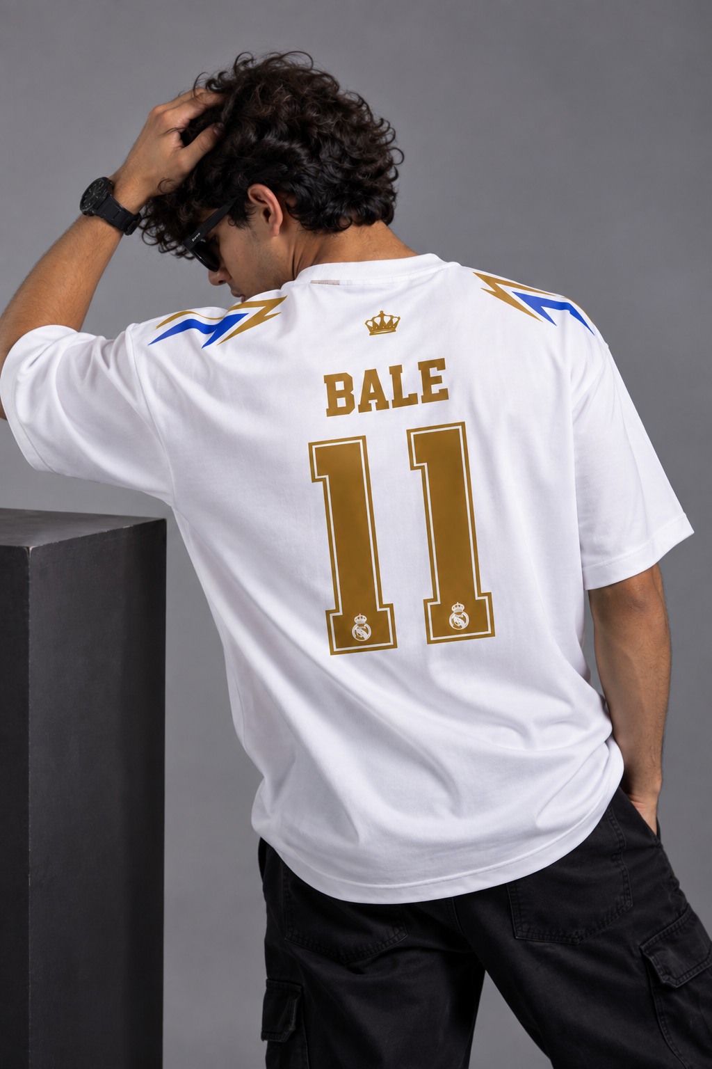 Gareth Bale 11 Real Madrid Oversized fan  T-Shirt