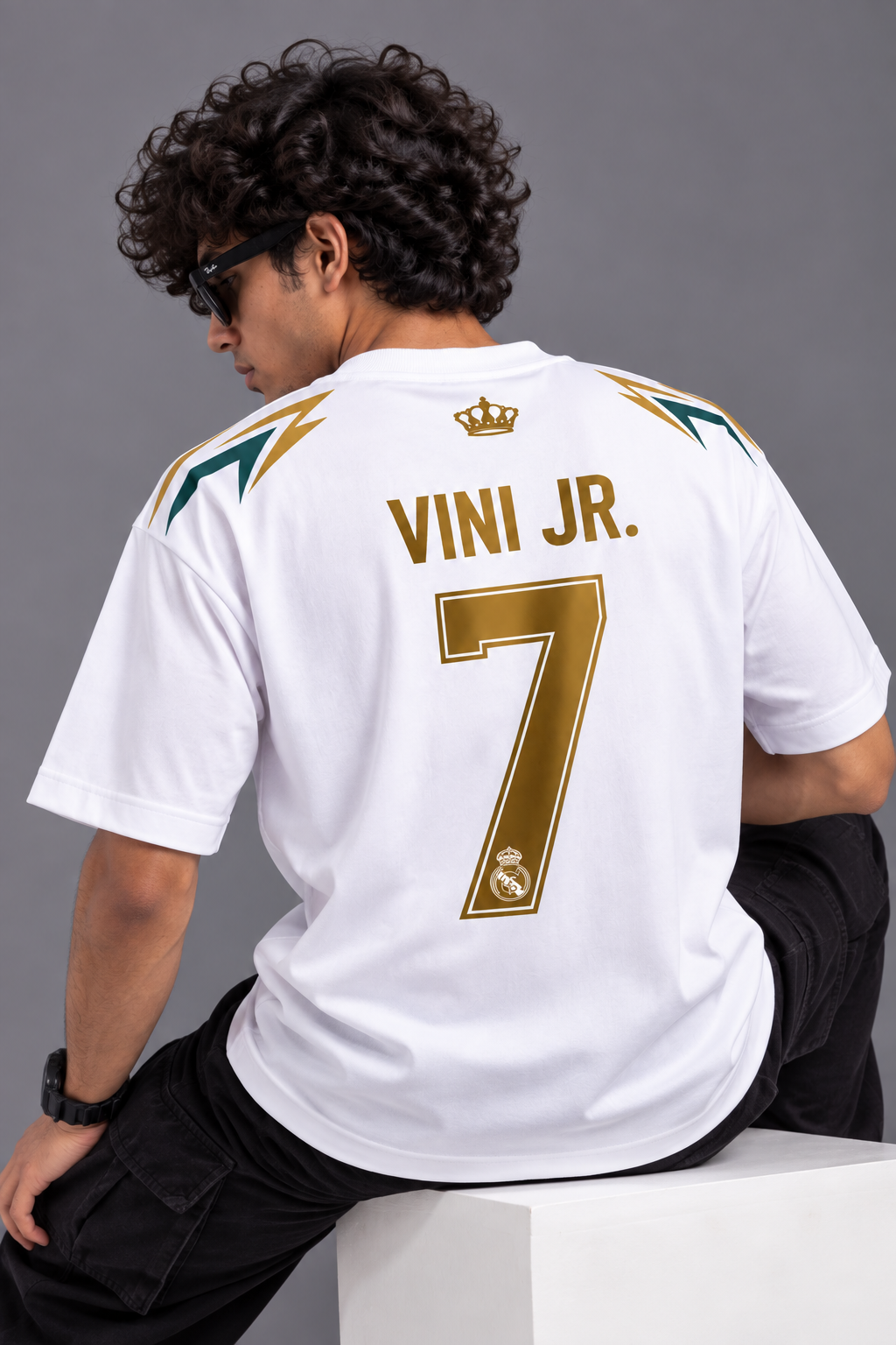 Vinícius Jr. 7 Real Madrid Oversized fan T-Shirt