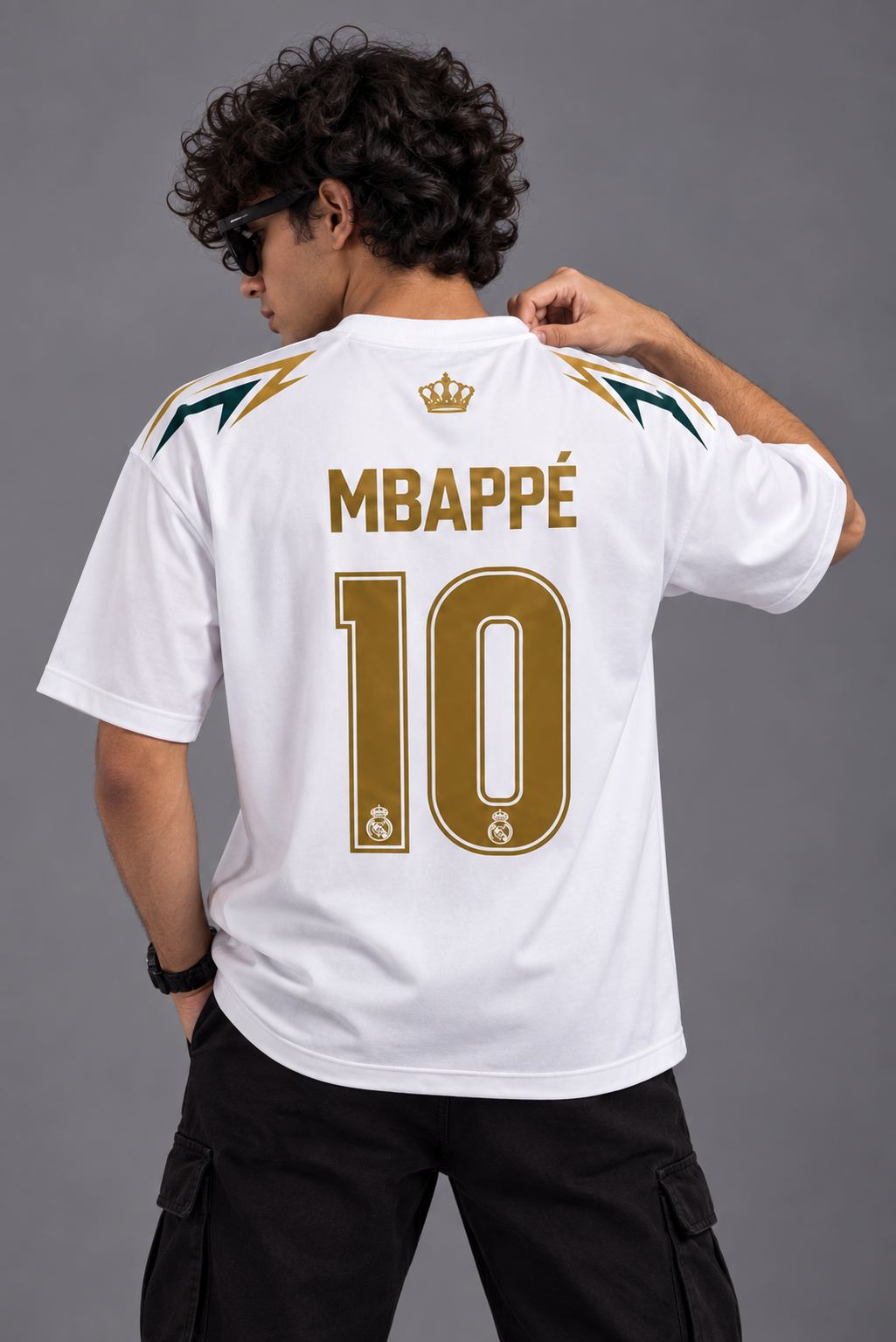 Kylian Mbappé 10 Real Madrid Fan Oversized T-Shirt