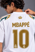 Kylian Mbappé 10 Real Madrid Fan Oversized T-Shirt